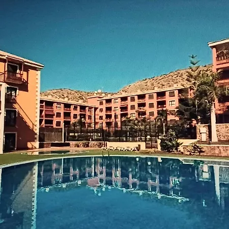Atico Emilia Appartement *