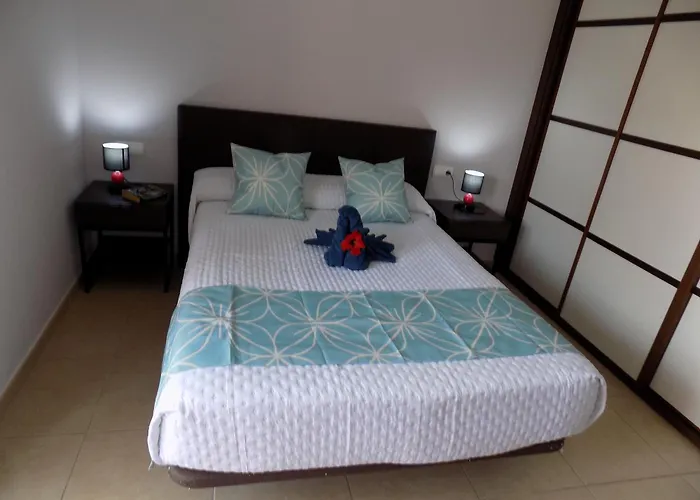 Atico Emilia Apartment